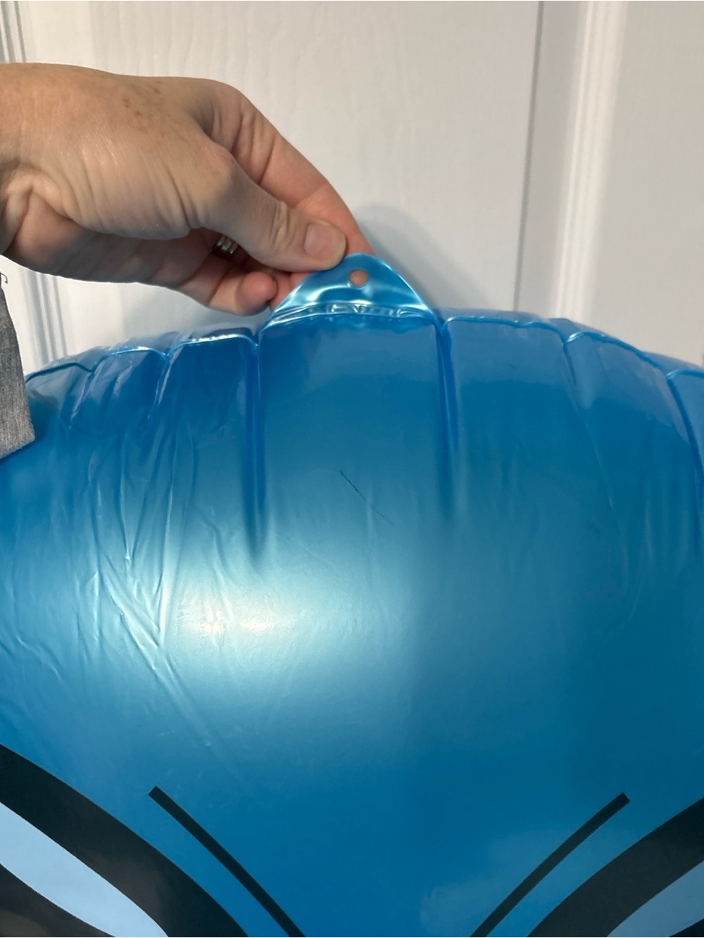 Blue Inflatable Alien Figure - Picture 2 of 4